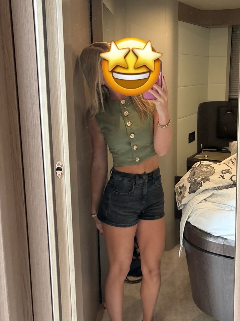 REVOLVE Emilie Top in Khaki
SNDYS